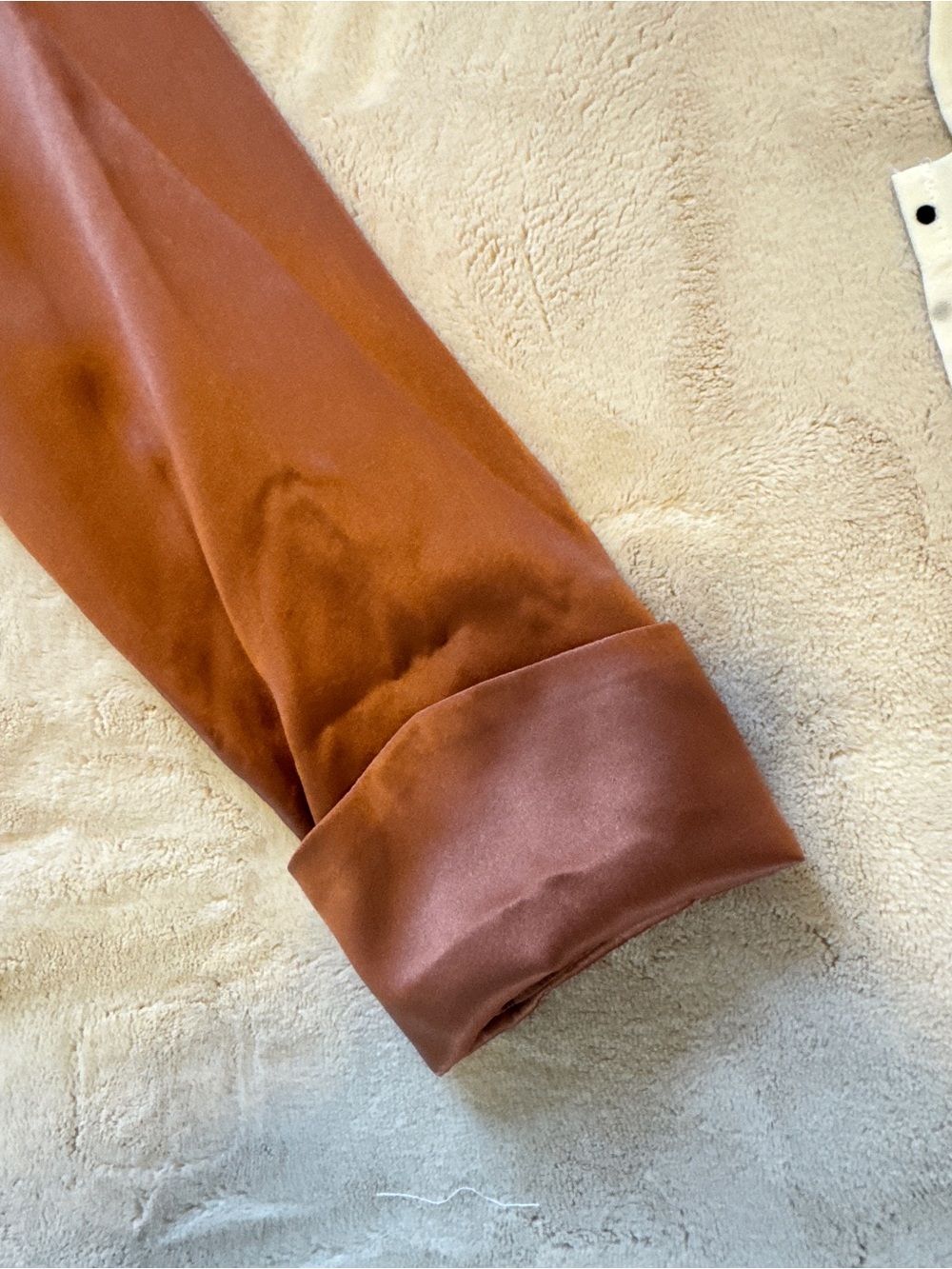 Reformation 100% Silk Pink Rust Button Up Top, XS (Many flaws see pics) - Picture 14 of 15